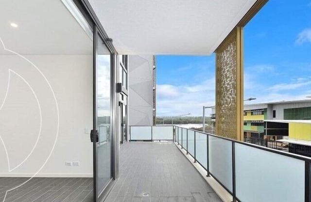 Apartment D251 · Apartment D251 · Lovely 2 BR with view and parking