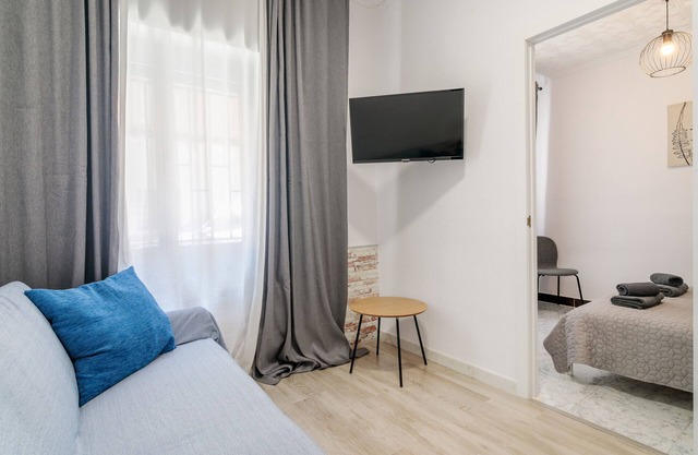 Apartamento 'De Los Rios' con Wi-Fi y aire acondicionado