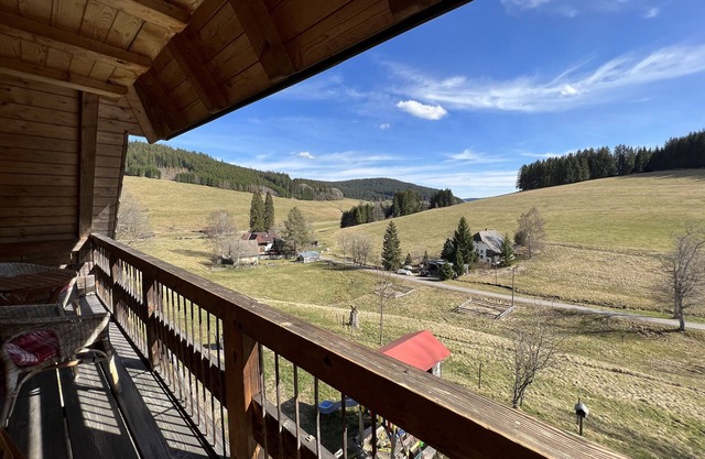 Apartamento 'Ferienwohnung Sternschnuppe, 90 Qm' con vistas a la montaña, jardín compartido y balcón