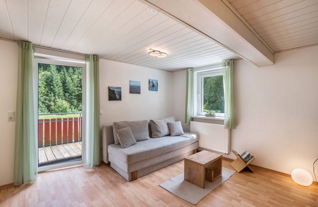Apartamento 'Ferienwohnung Waldblick' con balcón y Wi-Fi