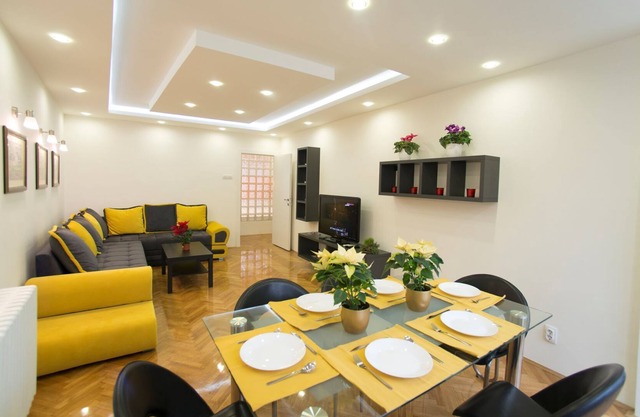 Apartamento gratis. Three @ CityCenter Belgrade