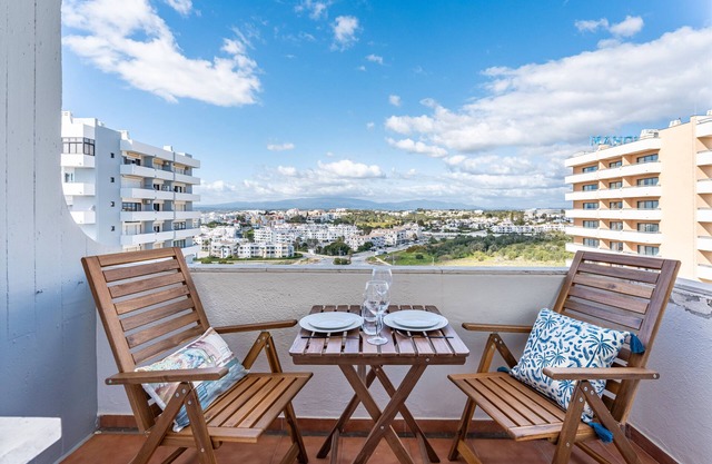 Apartamento 'Gaivotas House' con balcón y Wi-Fi