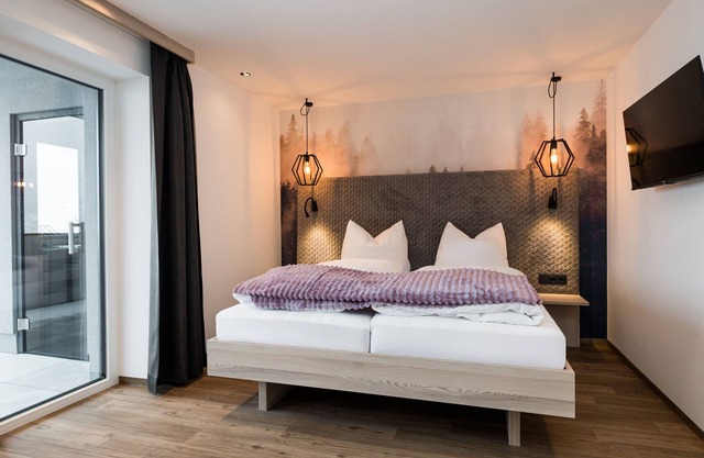 Apartamento "Grauzone Grossarl Nr. 5 Mountain" con vistas a la montaña, terraza privada y Wi-Fi