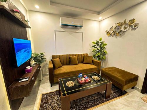 Apartment in Bahria Town Lahore, 1BHK with 2 ACs, 2 LEDs, Wifi, and Board Games
