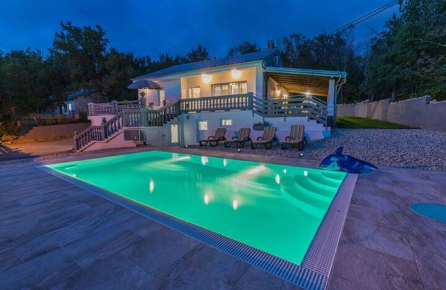 Adorabile villa con piscina e terrazza