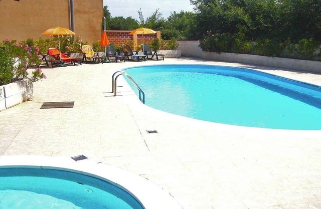 Apartamento en Ližnjan cerca de Bora