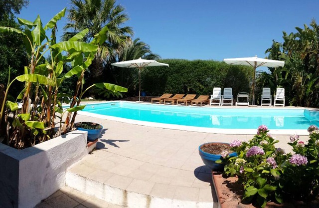 Apartamento con piscina privada con vistas a TAVOLARA