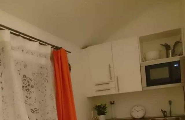 Apartamento, cocina, baño, terraza de 40 m2.