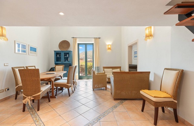 Apartamento 'La Residenza Color Del Mare' con balcón, Wi-Fi y aire acondicionado