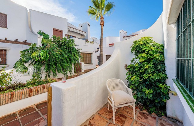 Apartamento 'Las Gaviotas' con Terraza Privada