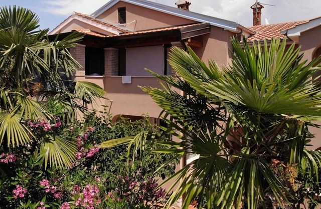 Apartment Leonard for 3 Persons, nice area of Poreč city