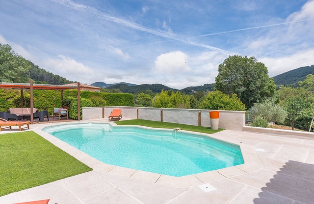 Apartamento 'Lobéal' con piscina compartida, Wi-Fi y aire acondicionado