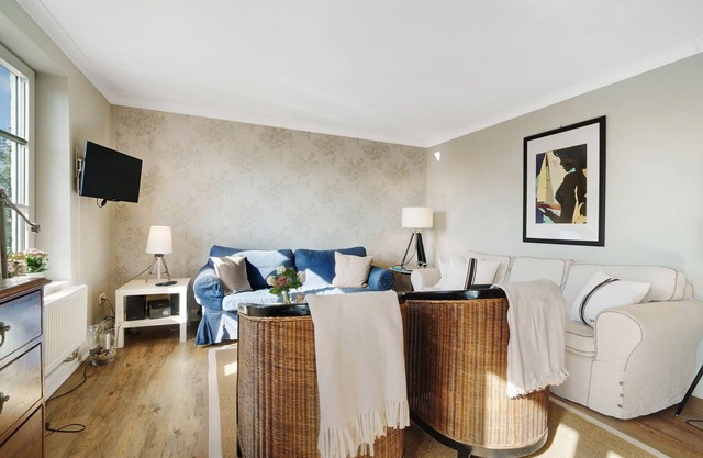 Apartment 'Luv' with Shared Garden and Wi-Fi