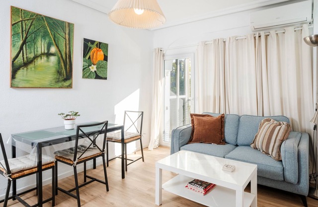 Apartamento 'Malaquita' con balcón, Wi-Fi y aire acondicionado