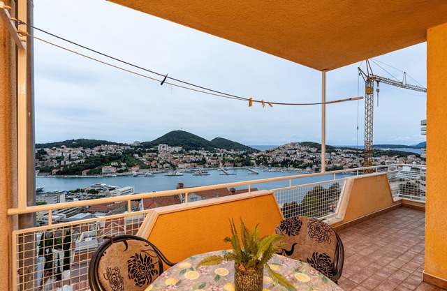 Apartment Marisol - Apartamento de un dormitorio con balcón y vistas al mar
