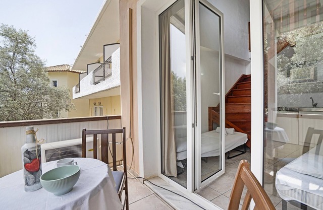 Apartamento 'Mezoneta 3' con vistas al mar y aire acondicionado