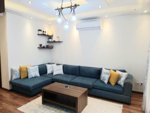 apartment New Cairo luxury Fully air conditioned 15 min airport شقة القاهرة الجديدة