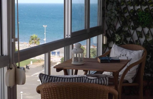 Apartamento junto a la playa