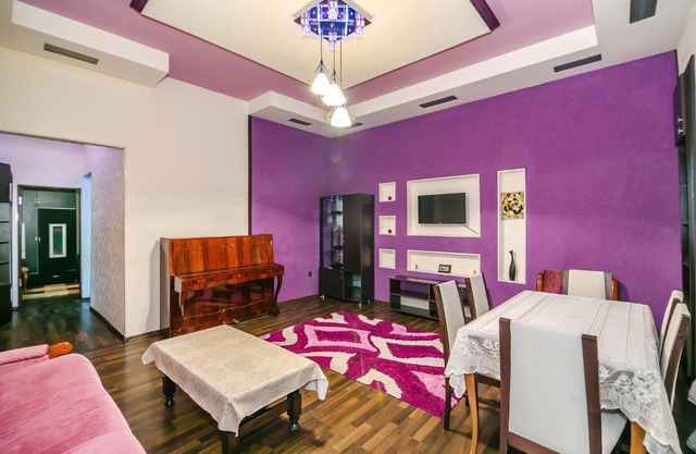 Apartment Old City