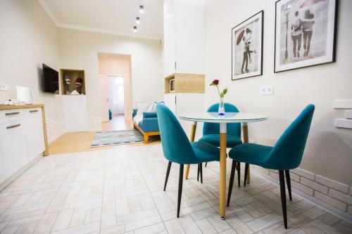 Apartment on Mosyazhna street 4