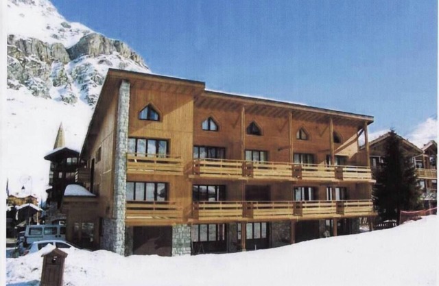 Apartamento en primera línea de nieve, ski-in ski-out wifi gratuito