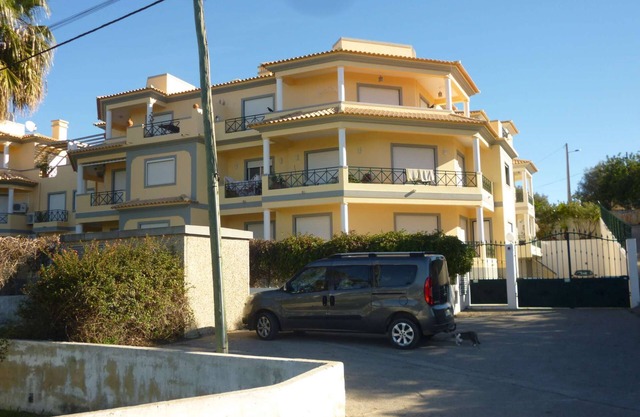 Apartamento en planta alta con magníficas vistas y gran terraza con barbacoa