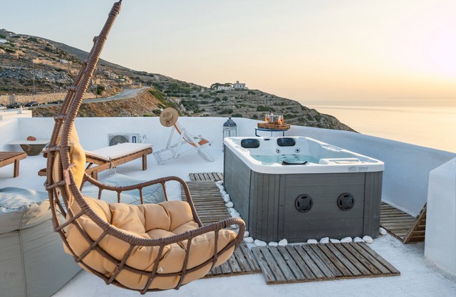 Apartamento "Paros" que admite mascotas, con vistas al mar, bañera de hidromasaje y Wi-Fi