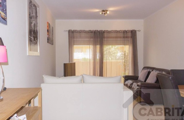 Apartamento RoyalMar T2 by YHA