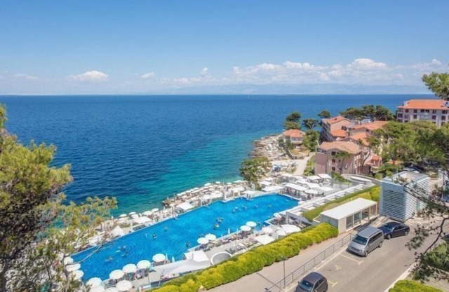 Apartamento Punta en Veli Losinj con alberca