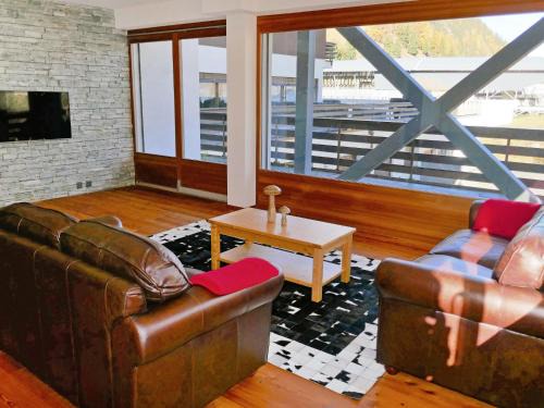 Apartment Rosablanche E 107 by Interhome