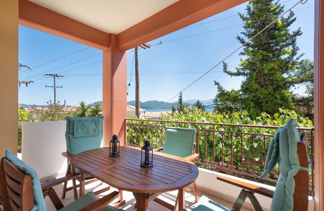 Apartamento 'Sofia' con vistas al mar, Wi-Fi y aire acondicionado