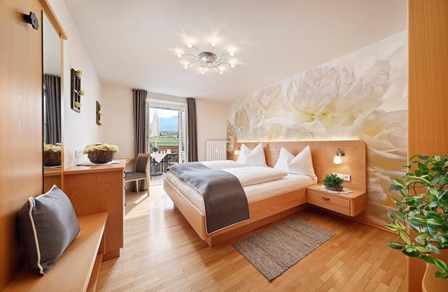 Apartamento 'Stöckerhof Blume' con vistas a la montaña, piscina compartida y Wi-Fi