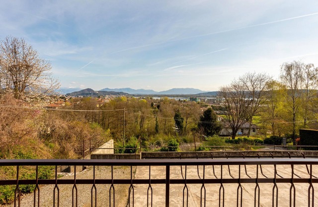 Apartamento 'Terrazza' con vistas al lago, terraza privada y Wi-Fi