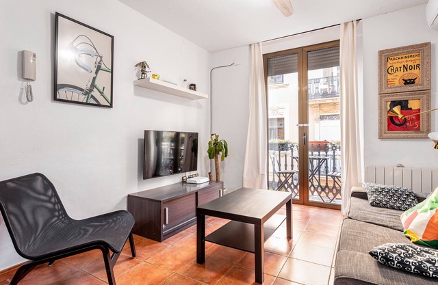 Apartamento 'Torres De Quart Tu Casa' con balcón, Wi-Fi y aire acondicionado