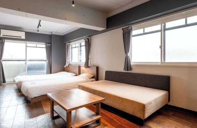 Apartment Type B Double bed x 1 Single bed x 1 - 3B / Osaka Ōsaka