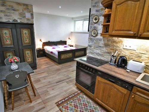 Apartment V-K-4 by Interhome