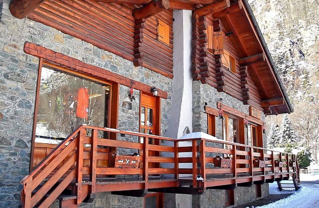 Apartamento con chimenea