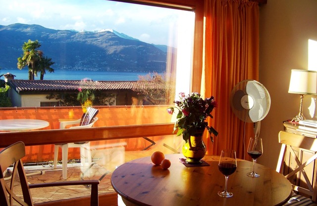 Top SEEBLICK Piscina Playa Balcón 2 HAB. Apartamento Belmonte Lago Maggiore WLAN garaje