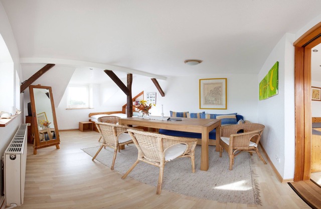 Apartamento con una gran terraza.