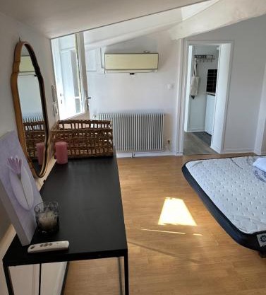 Apartment with large terrace in Barrière de Toulouse