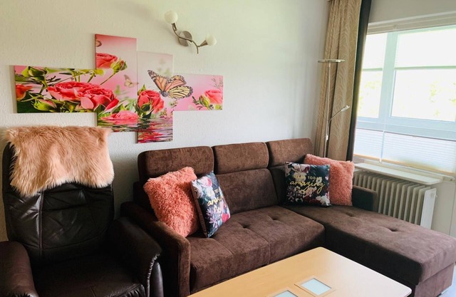 Apartamento con logia en un complejo tranquilo, a unos 10 minutos a pie de la