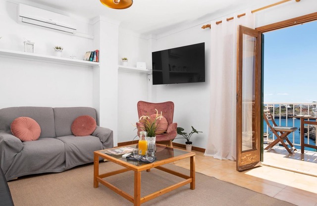 Apartamento con Espectacular Vista al Mar en Portocolom