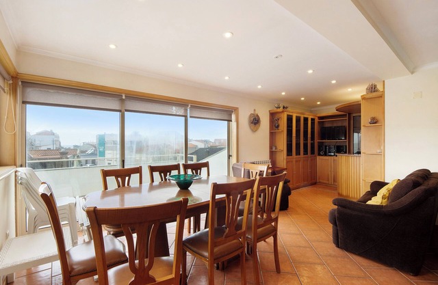 Apartamento 'Xavega' con vistas al mar, terraza privada y balcón