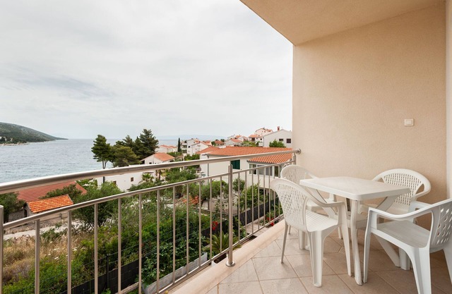 Apartamentos Marinko (39731-A3) - Okrug Gornji (Ciovo)