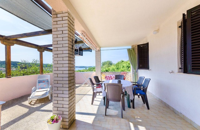 Apartments Vesna (81421-A1) - Rab - island Rab