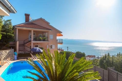 Apartments Villa Adore