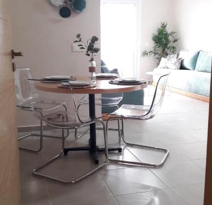 Appart. Luxueux avec piscine, cosy, bien situé