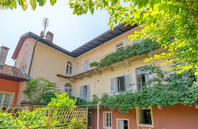 Appartamento con piccolo giardino Cannero Riviera