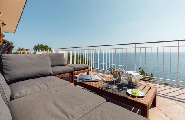 Appartamento in Villa con accesso al mare, vista mozzafiato