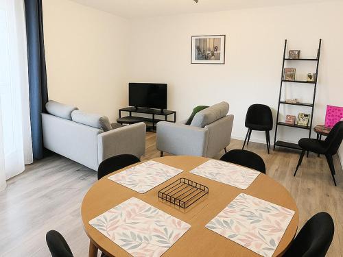 Appartement central et calme, proche de la Place Stanislas - FR-1-584-350